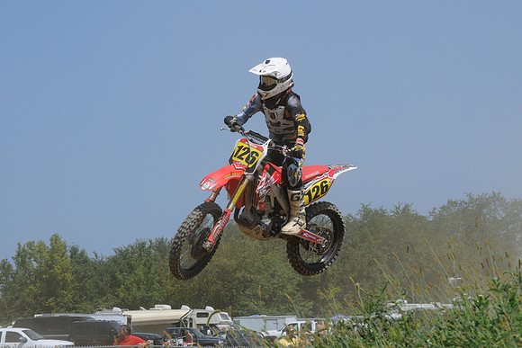 KYLE SKINKIS