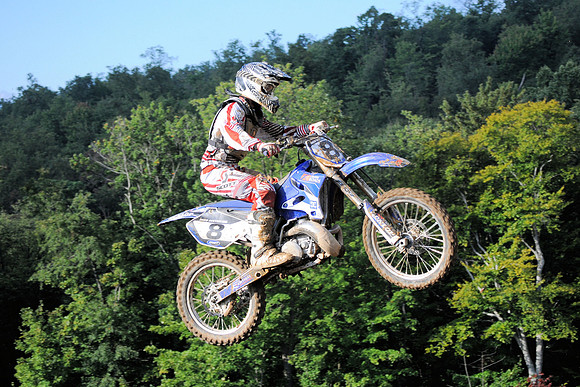 ZACH OESTERLING