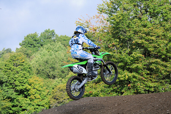 ZACH DIXON