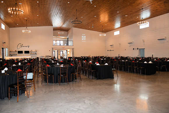 BANQUET ROOM