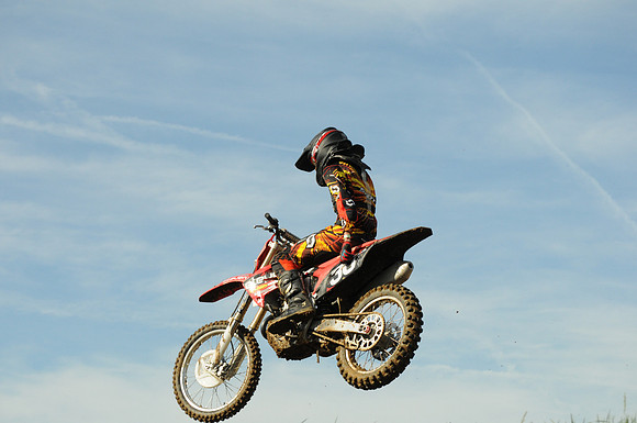 JUSTIN LISTON
