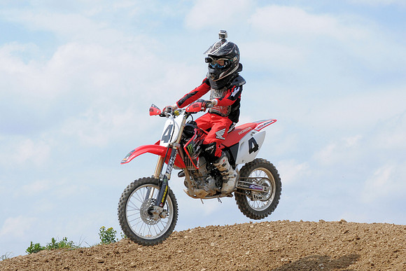 VINNY LUHOVEY