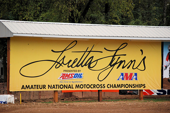 SIGN BY THE MECHANICS AREA