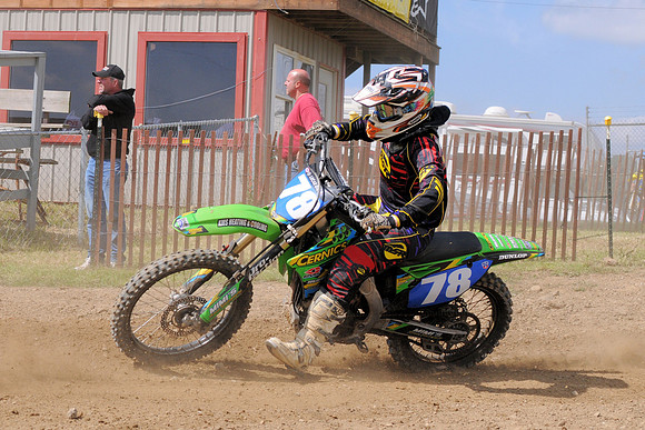 250 B