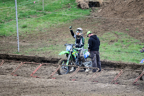 TAYLOR LEVIC ON THE GATE